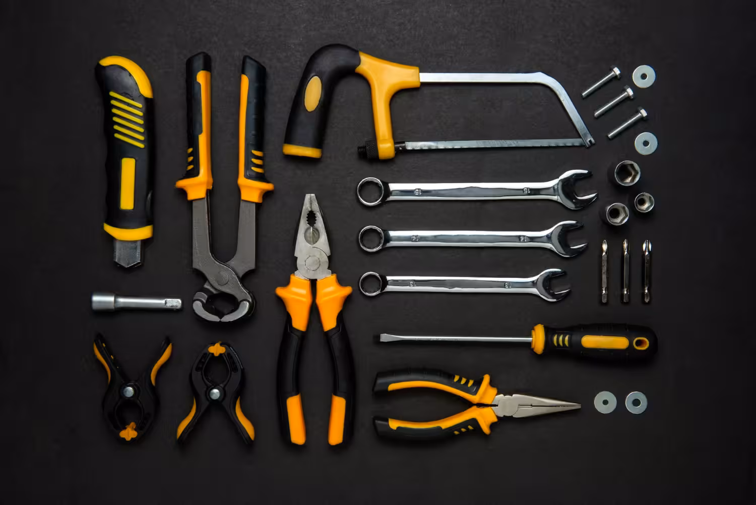 Top view mechanical tools arrangement